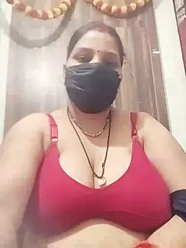 Snapshot of Sexybhabhi6 chatting on April 2, 2:47 pm Sexybhabhi6 online show from April 2, 2:47 pm