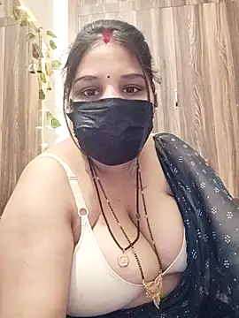 Snapshot of Sexybhabhi6 chatting on April 9, 8:20 am Sexybhabhi6 online show from April 9, 8:20 am
