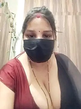 Snapshot of Sexybhabhi6 chatting on April 21, 6:44 pm Sexybhabhi6 online show from April 21, 6:44 pm