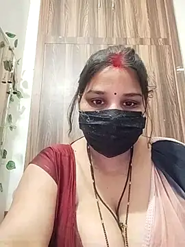 Snapshot of Sexybhabhi6 chatting on April 29, 9:13 am Sexybhabhi6 online show from April 29, 9:13 am