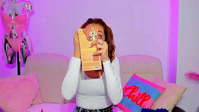 JessicaSky  online show from January 31, 9:13 pm