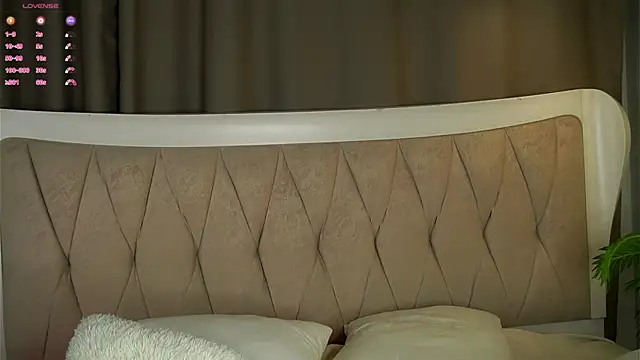 MarciDarugar online show from October 8, 3:09 pm