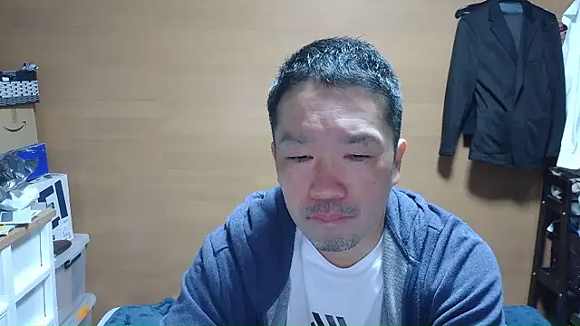 Snapshot of erosuke9 chatting on December 13, 10:59 pm erosuke9 online show from December 13, 10:59 pm