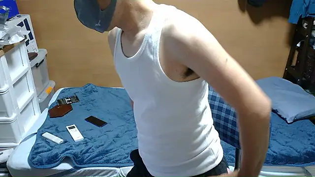 erosuke9 online show from December 21, 9:00 pm