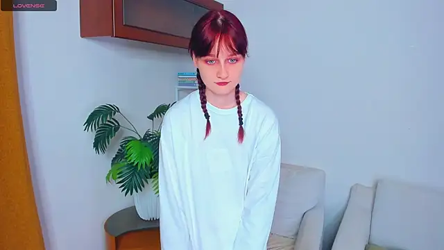 KatyKufel online show from October 11, 6:50 pm