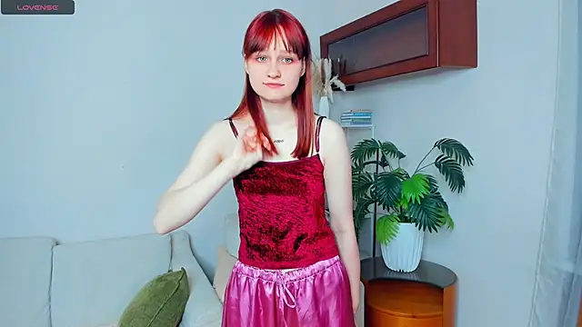 KatyKufel online show from November 16, 6:35 pm