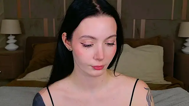 Snapshot of Goldy_Stark chatting on November 26, 8:43 pm Goldy Stark online show from November 26, 8:43 pm