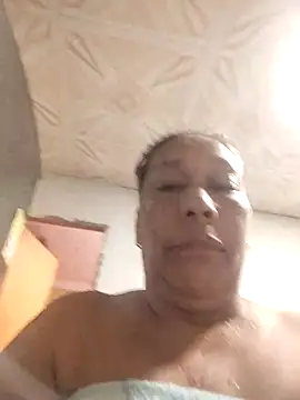 Snapshot of Naomi-Mature chatting on October 25, 8:55 am Naomi-Mature online show from October 25, 8:55 am