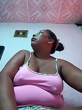 Snapshot of Naomi-Mature chatting on November 9, 10:13 am Naomi-Mature online show from November 9, 10:13 am