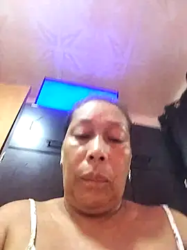 Snapshot of Naomi-Mature chatting on November 14, 9:08 am Naomi-Mature online show from November 14, 9:08 am