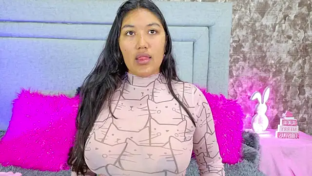 SharaRous online show from December 3, 11:52 am