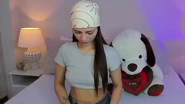 SusanAdams1 online show from March 24, 2:33 pm