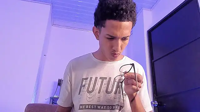 Snapshot of Cj_davis_ chatting on November 19, 12:16 pm Cj davis online show from November 19, 12:16 pm