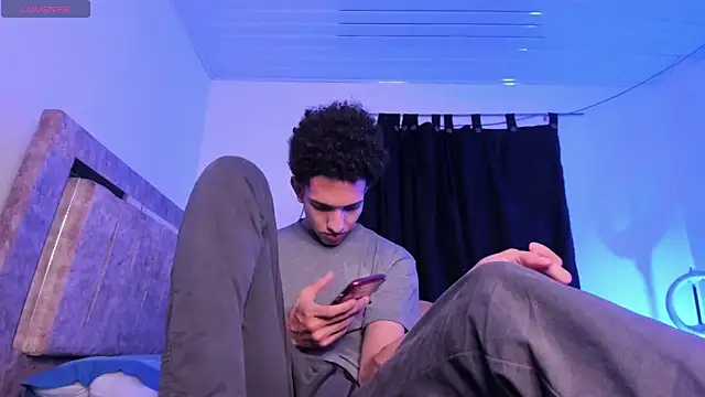 Cj davis  online show from March 13, 2:51 am