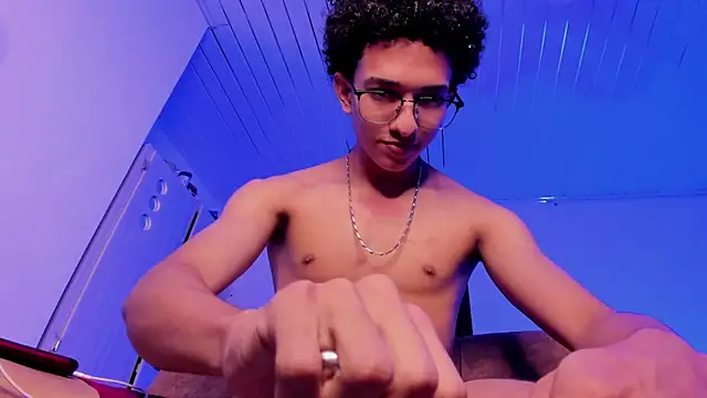 Cj davis  online show from April 16, 3:40 am