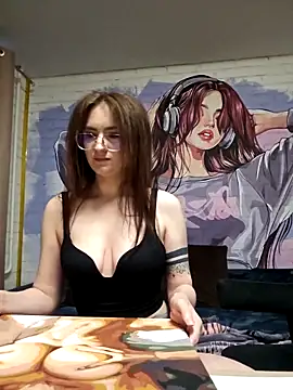 SophiaHarris online show from September 28, 12:32 pm