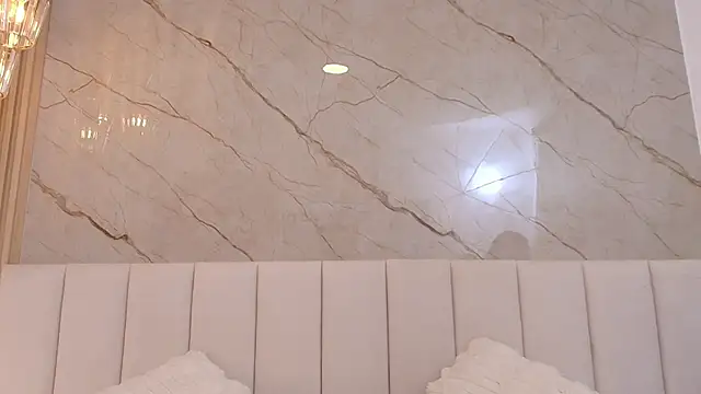 GraceMontgomery online show from November 20, 1:11 pm