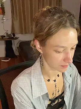 Snapshot of __grace__ chatting on February 11, 10:20 am grace online show from February 11, 10:20 am