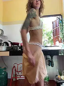 Snapshot of __grace__ chatting on February 21, 5:30 am grace online show from February 21, 5:30 am