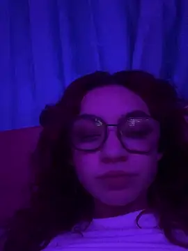 Red kytty6 online show from September 15, 4:56 am