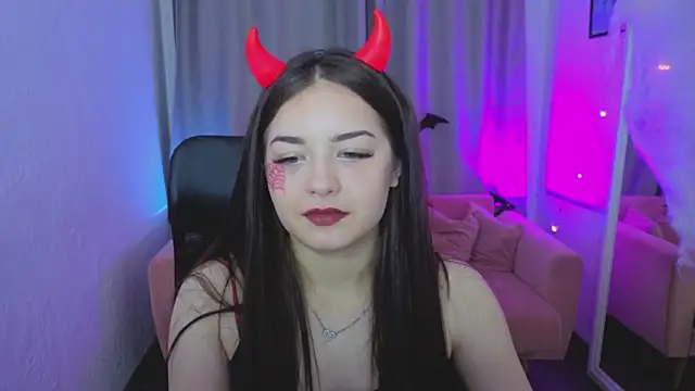 Snapshot of jessika_pinkman chatting on November 1, 2:08 pm jessika pinkman online show from November 1, 2:08 pm