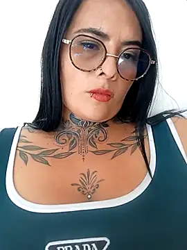 Caandy 1 online show from September 25, 7:06 pm
