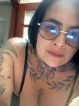 Caandy 1 online show from September 29, 4:28 am