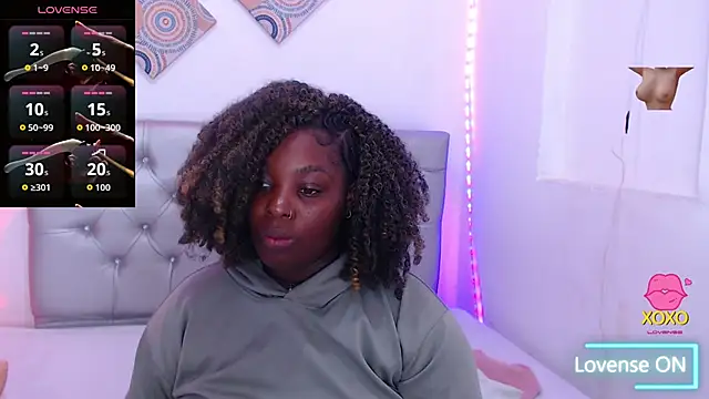ebony NeighborMoans online show from September 25, 3:54 am