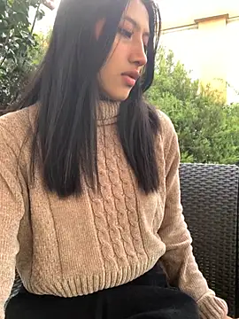 KloePink  online show from October 30, 11:00 am