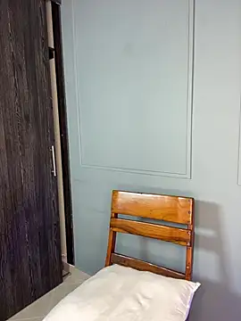 Zafira Montiel online show from March 4, 6:52 am