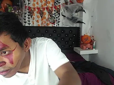 Adam Morgan2 online show from October 24, 7:38 am