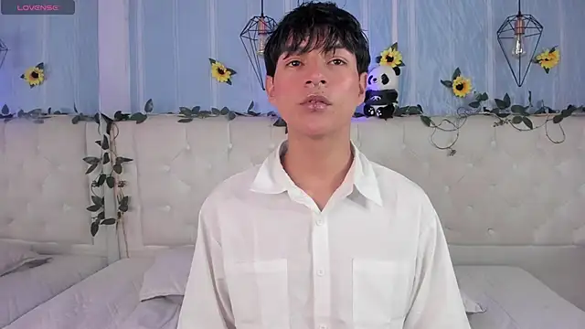 AleAurarashi online show from December 5, 3:37 am