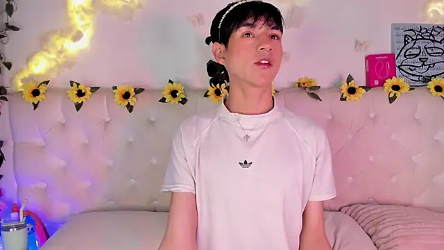 AleAurarashi online show from March 7, 3:47 am