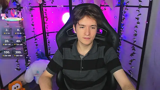 Ethan Rivers online show from September 26, 5:44 am