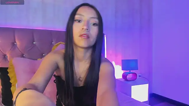 Snapshot of Luna_Moo_ chatting on September 14, 3:27 am Luna Moo online show from September 14, 3:27 am