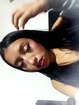 Snapshot of Luna_Moo_ chatting on September 26, 4:27 am Luna Moo online show from September 26, 4:27 am