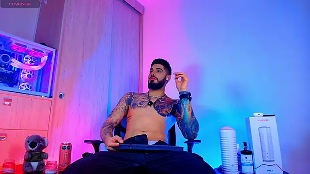 amodeus bael  online show from April 9, 10:15 pm