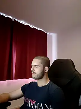 EyesNeverLies online show from October 6, 8:45 am