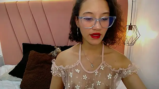 miss m1a online show from September 28, 12:49 am