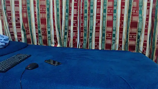 xebonyqueeenxxx online show from December 2, 7:42 pm