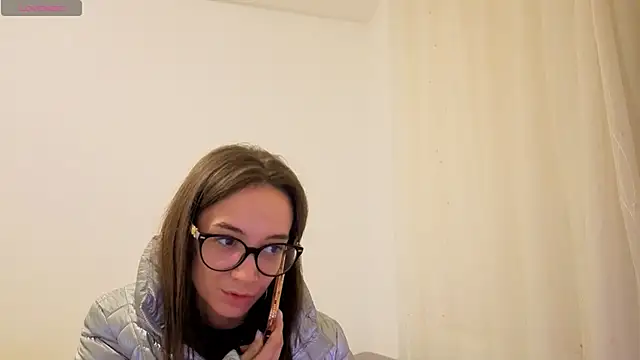 SkinnyMode online show from October 23, 4:39 pm