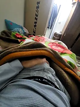 WelloffUpthrow online show from December 3, 11:58 pm