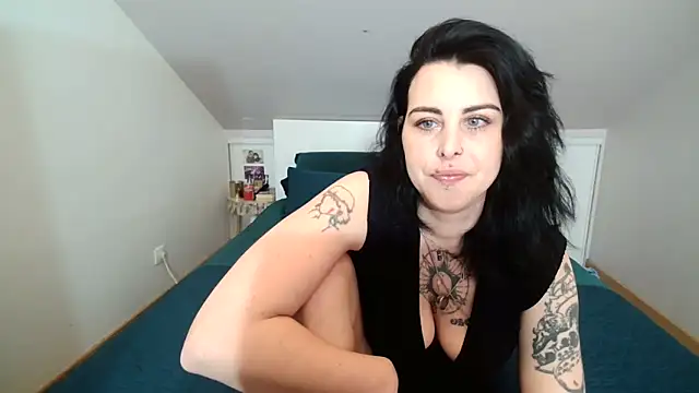 LadyNocturne online show from March 16, 2:32 pm