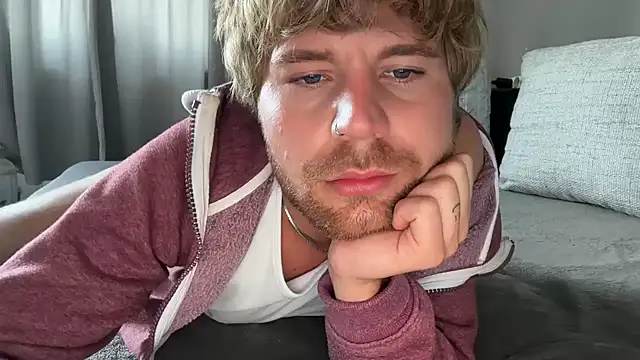 RioBlaze online show from June 8, 5:19 am