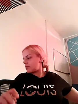 Alanna Grays online show from November 26, 4:19 pm