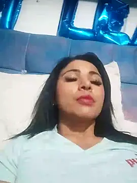 estrellahot01 online show from September 20, 4:46 am