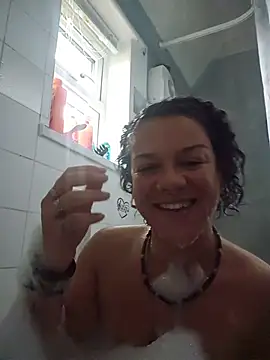 Snapshot of GoddessChantelle chatting on November 9, 1:20 pm GoddessChantelle online show from November 9, 1:20 pm