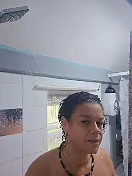 Snapshot of GoddessChantelle chatting on November 11, 11:43 am GoddessChantelle online show from November 11, 11:43 am