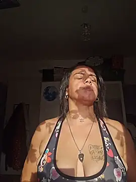 Snapshot of GoddessChantelle chatting on November 26, 11:55 am GoddessChantelle online show from November 26, 11:55 am