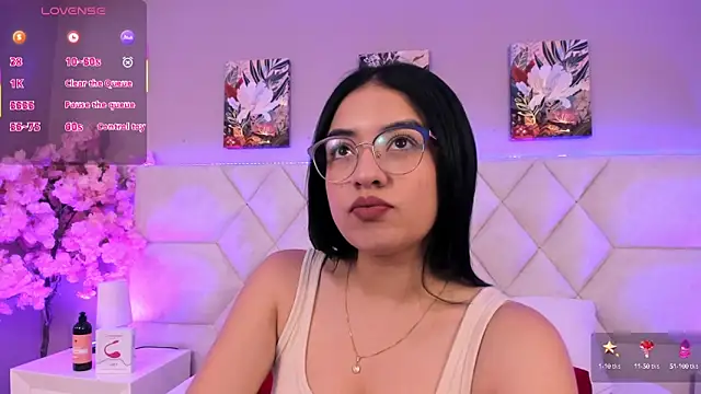 Dayanna Rose online show from September 29, 12:32 pm